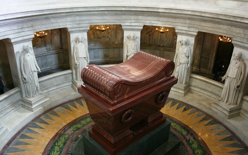 アンヴァリッド　ドーム教会（ナポレオンの墓）ナポレオンの棺