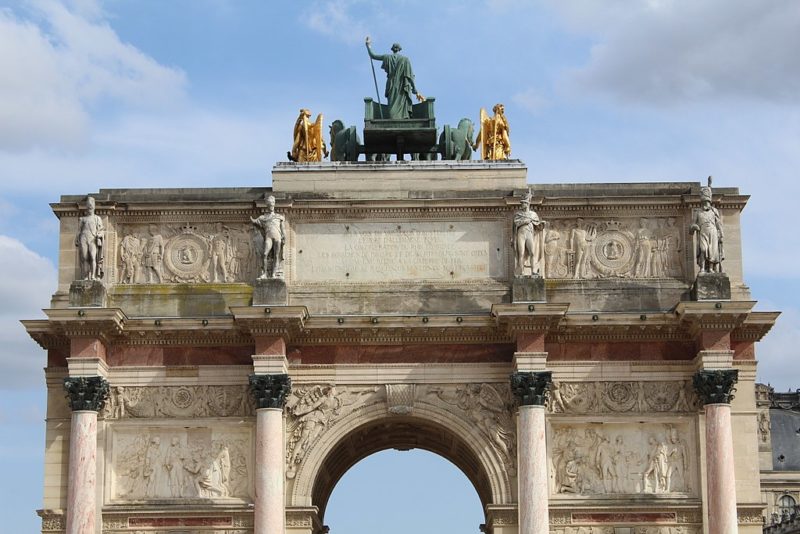 カルーゼル凱旋門（Arc de triomphe du Carrousel）