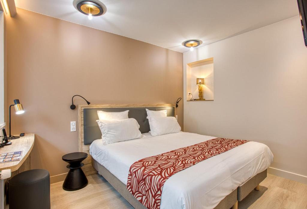 ホテル モンテーニュ