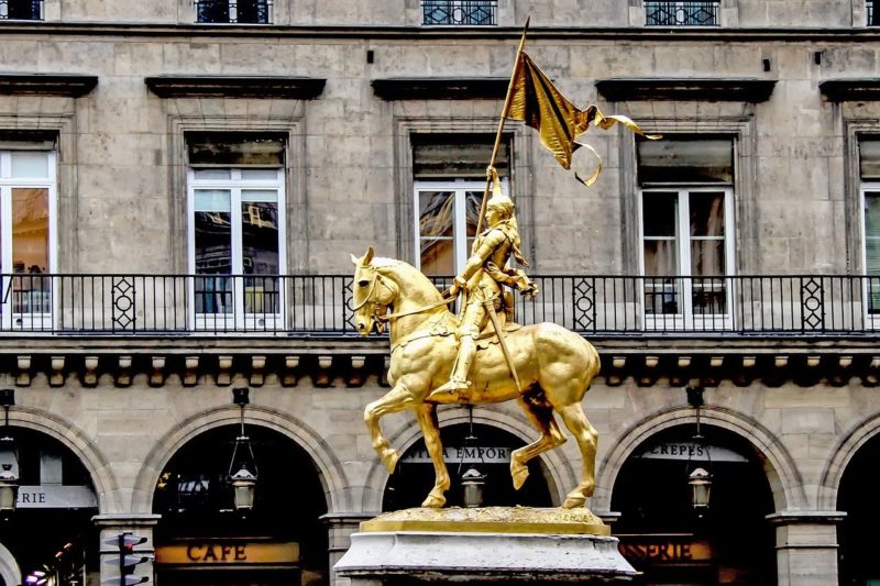 英雄ジャンヌ ダルクゆかりの地5選 フランス パリを巡る旅 フランス旅行記ブログ