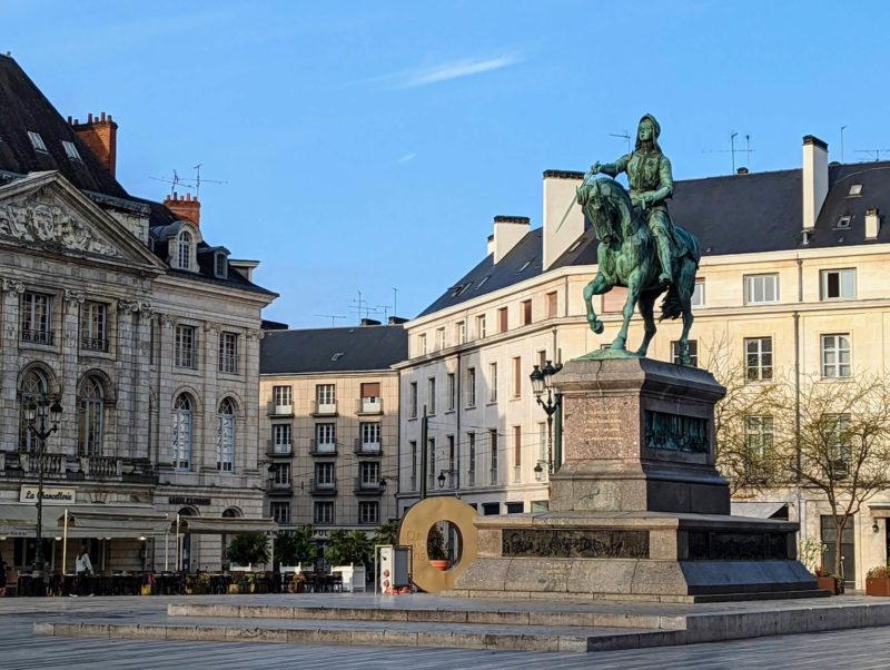 オルレアン　マルトロワ広場（Place du Martroi）