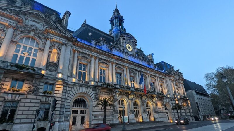 市庁舎（Hotel de ville de Tours）
