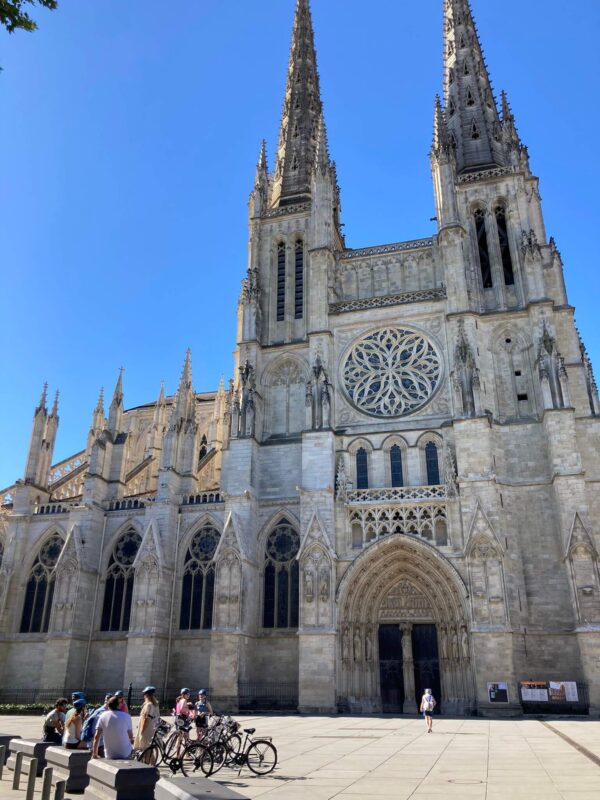 サンタンドレ大聖堂（Cathédrale Saint-André）