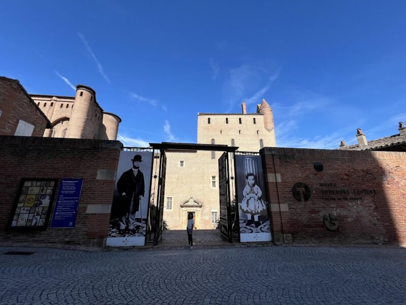 トゥールーズ・ロートレック美術館（Musée Toulouse Lautrec）