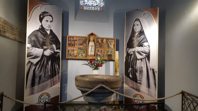 サクレ・クール教会（Église Paroissiale du Sacré-Cœur de Lourdes）