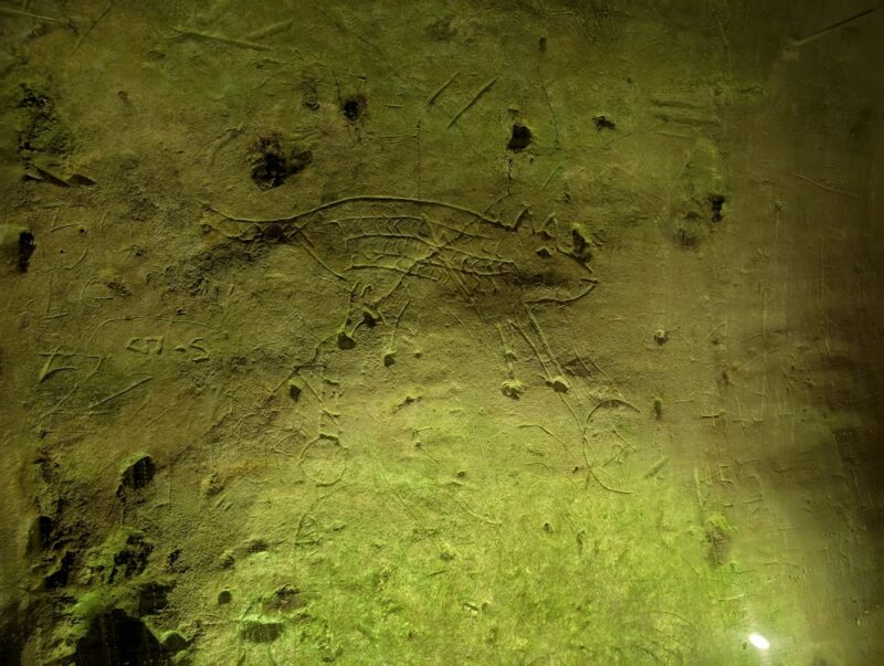 地下道と施療院(Les souterrains de Provins)