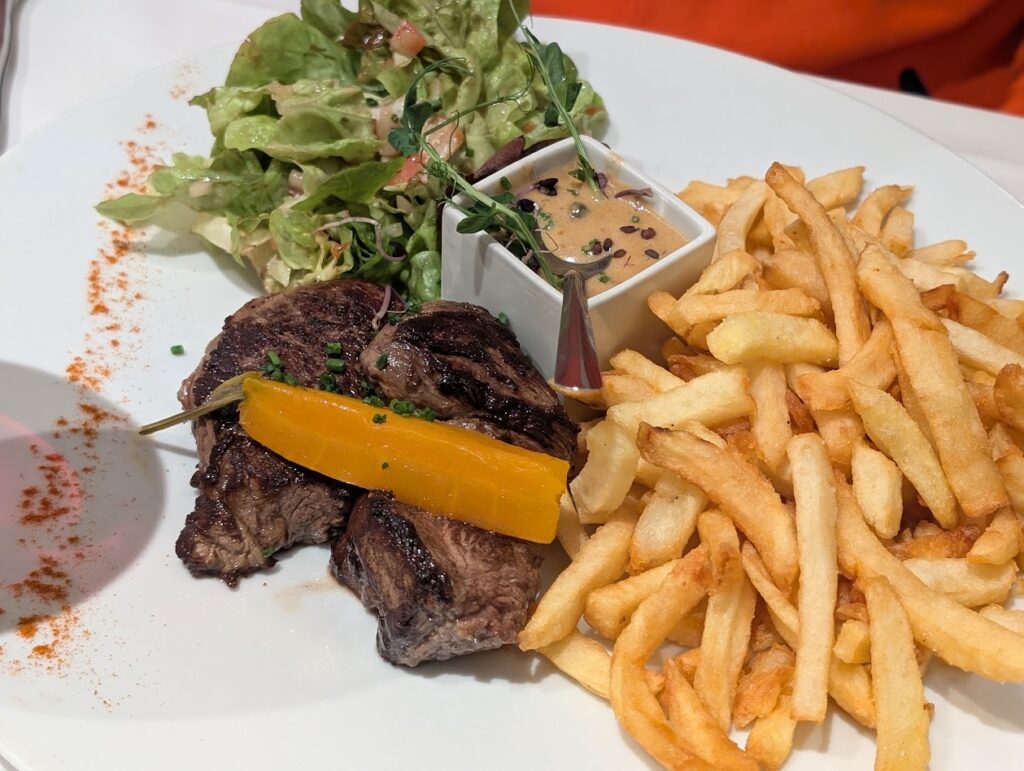 リモージュで食べたリムーザン牛のステーキ