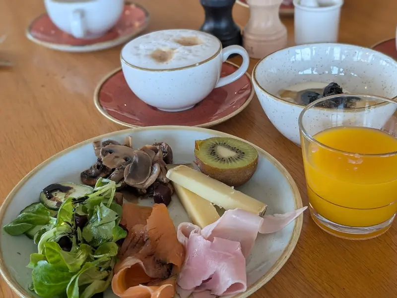 ルネッサンス・ボルドー　朝食